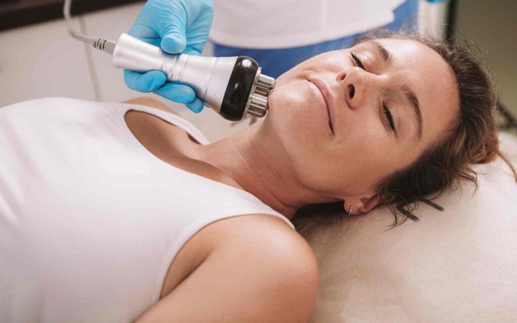 Non-invasive Facial Rejuvenation Utrasonic caxitation